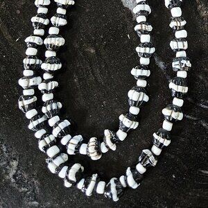 Antique Dog Tooth Ruffle African Trade Bead Single Strand Necklace 44"